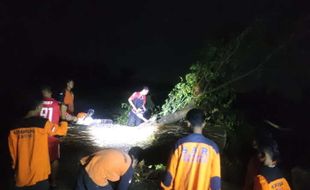 Angin Kencang Terjang 5 Kecamatan di Sragen, Kerugian Capai Rp100 Juta