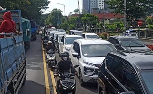 Underpass Makamhaji Ditutup, Begini Kondisi Lalin Depan Makorem Solo