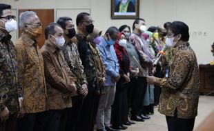 UNS Punya 125.000 Alumni, Ini Pesan Penting Rektor ke Pengurus IKA UNS