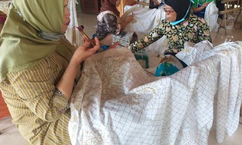 Kisah di Balik Lahirnya Batik Tulis Kebon Klaten yang Khas