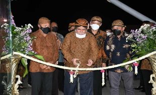 Resmikan Gedung Teater di Karanganyar, Ini Pesan Slamet Rahardjo