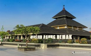 Bukan Masjid Agung Demak, Ternyata Ini Masjid Tertua di Jawa Tengah