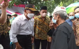 Menko PMK Cek Penyaluran Bansos di Boyolali, Ini Evaluasinya