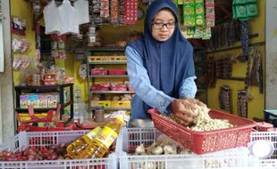 Tak Sesuai Aturan, Harga Jual Minyak Goreng di Boyolali Beda-Beda