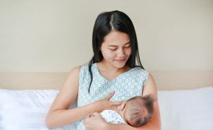 Positif Covid-19, Ibu Menyusui Disarankan Tetap Beri ASI ke Bayi