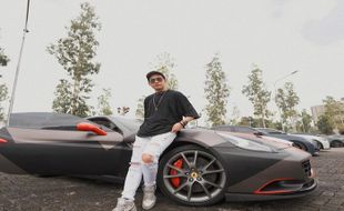 Crazy Rich Indra Kenz Serahkan Mobil Mewah, Aset Lain Kapan?