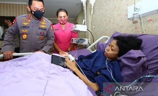 Bahagia Sinta, Penderita Tumor yang Dioperasi Berkat Bantuan Kapolri