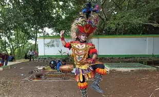 Asal Usul Tari Topeng Ireng, Wajah Budaya Lereng Merbabu Boyolali