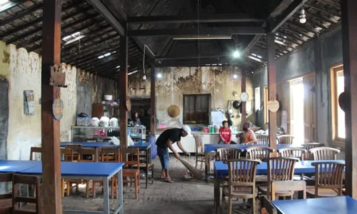 Suasana Antik, Warung Soto Mbah Gito Birun Diminta Tak Diubah-Ubah