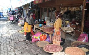 Harga Kebutuhan Pokok Merangkak Naik, Pemkab Klaten Sebut Masih Wajar