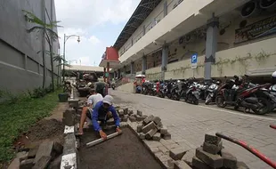 Kembalikan Kenyamanan, Jalan Area Pasar Legi Solo Diperbaiki