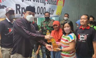 6.000 Liter Minyak Goreng Subsidi Ludes Satu Jam di Dagen Karanganyar