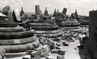 Kilas Balik Teror Bom Ledakkan Patung Buddha dan Stupa Candi Borobudur