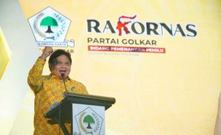 Airlangga Instruksikan Golkar Sumbar Kembalikan Kejayaan Partai