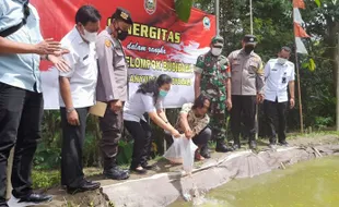 Eks Napiter di Boyolali Dapat Bantuan 10.000 Benih Ikan