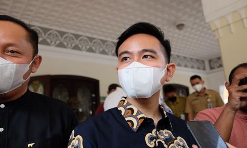 Walah, Gibran Ikut Demo Tolak Presiden 3 Periode Disebut Hanya Gimik