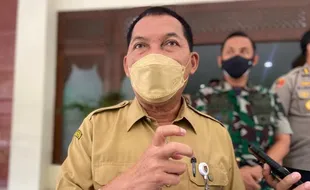 Masih Isolasi, Gibran Diwakili Wawali Solo Hadiri Jumenengan MN X