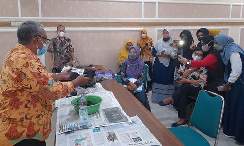 30 Pelaku UMKM di Sragen Belajar Bikin Briket Pengganti Elpiji