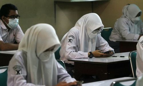 Ujian Sekolah SMA Solo Pakai Kombinasi Online-Offline, Begini Prosesnya