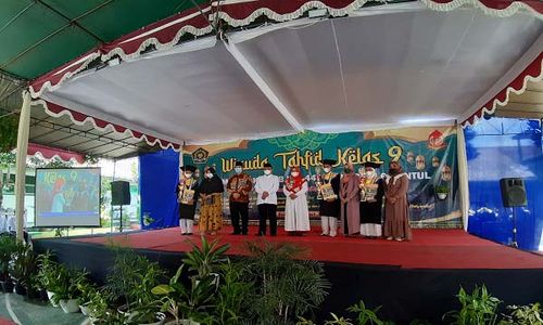 Keren! Sekolah di Bantul Ini Wisuda Ratusan Penghafal Al-Qur'an