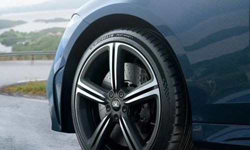 Michelin Luncurkan Ban Pilot Sport 5, Daya Cengkram Diandalkan