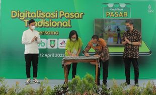 Grab Dorong Digitalisasi Pasar Tradisional, GrabMart Hadir di Solo