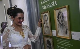 Memaknai Kartini Era Kini: Emansipasi, Demokrasi, dan Teknologi