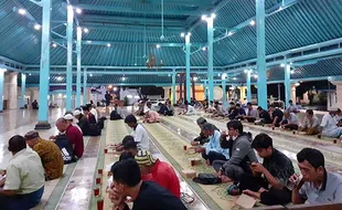 2 Tahun Vakum, Masjid Agung Solo Kembali Gelar Buka Puasa Bersama