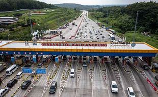 Volume Kendaraan Pemudik di GT Kalikangkung Semarang Mulai Meningkat