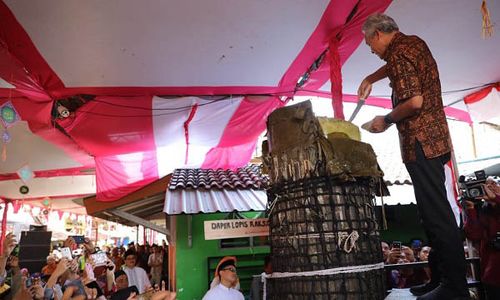 Lopis Raksasa, Tradisi Syawalan di Kota Pekalongan