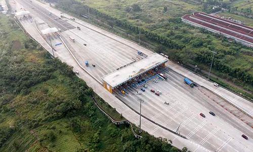 H-7 Lebaran, Pintu Tol Cikampek Utama Karawang Jabar Masih Lengang