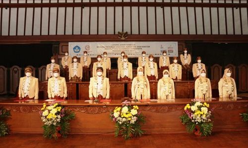 Mantap! 40 Orang Wisudawan ISI Solo Raih Predikat Cumlaude