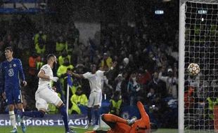 Benzema Hattrick, Ancelotti Beberkan Resep Real Madrid Kalahkan Chelsea