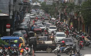 Jalanan Solo Kian Padat, Dishub: Masyarakat Harus Sabar, Jangan Emosi