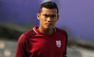 Tinggalkan Persis Solo, Mantan Bek Timnas Ini Gabung Persib Bandung