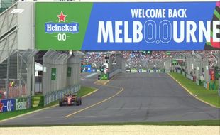 Ferrari Mendominasi Latihan Bebas Pertama Saat F1 Kembali ke Australia