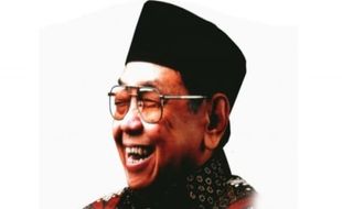 Gus Dur Mengaku Orang Muhammadiyah di NU, Begini Kisahnya