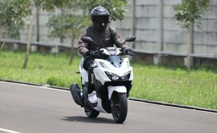 Agar Mesin Motor Tidak Cepat Panas Saat Berkendara Jauh