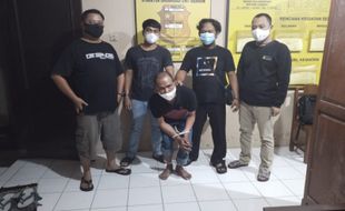 Usai Makan Mi Ayam, Pria Ini Gondol Sepeda Motor Milik Pedagang