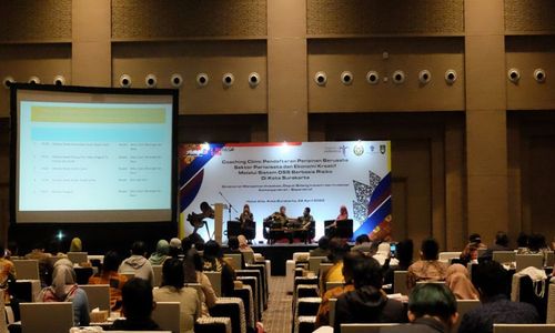 Hapus Stigma Urus Izin Sulit, Kemenparekraf Gelar Coaching Clinic