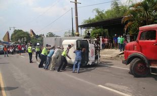 Kecelakaan Beruntun di Klaten, 3 Penumpang Grand Max Cedera Ringan