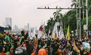 Beda Aksi BEM SI dan BEM Nusantara Sikapi Pemerintah Jokowi