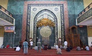 Ini Hlo yang Bikin Warga Betah Berlama-Lama di Masjid Al Aqsha Klaten