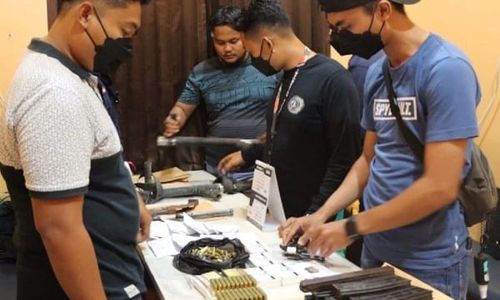 Polisi Tangkap Pedagang Senjata Api Rakitan di Papua