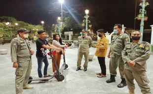 Pelaku Usaha Skutik Malioboro Unjuk Rasa di Balai Kota Jogja, Ini Tuntutannya