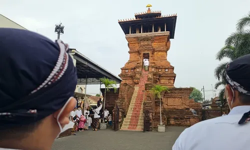 Gapura Candi Bentar, Akulturasi Islam dan Hindu dalam Kesatuan