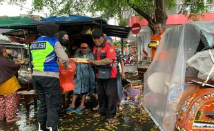 Polres Sukoharjo Sediakan 100 Takjil Setiap Hari, Jangan Lewatkan Lur