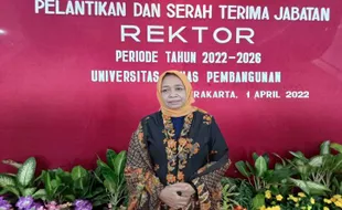 Rektor UTP Dikukuhkan Jadi Guru Besar Bidang Ilmu Kebijakan Publik Unisri Solo