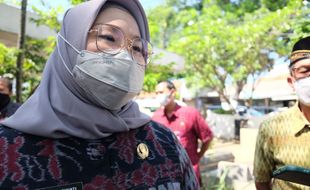 Anda Guru di Sragen dan Sedang Punya Masalah? Curhat ke Ibu Saja...