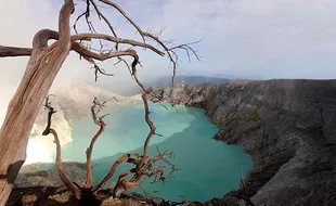 Pengumuman! Kawah Ijen Ditutup Sementara Mulai 3 Januari 2024